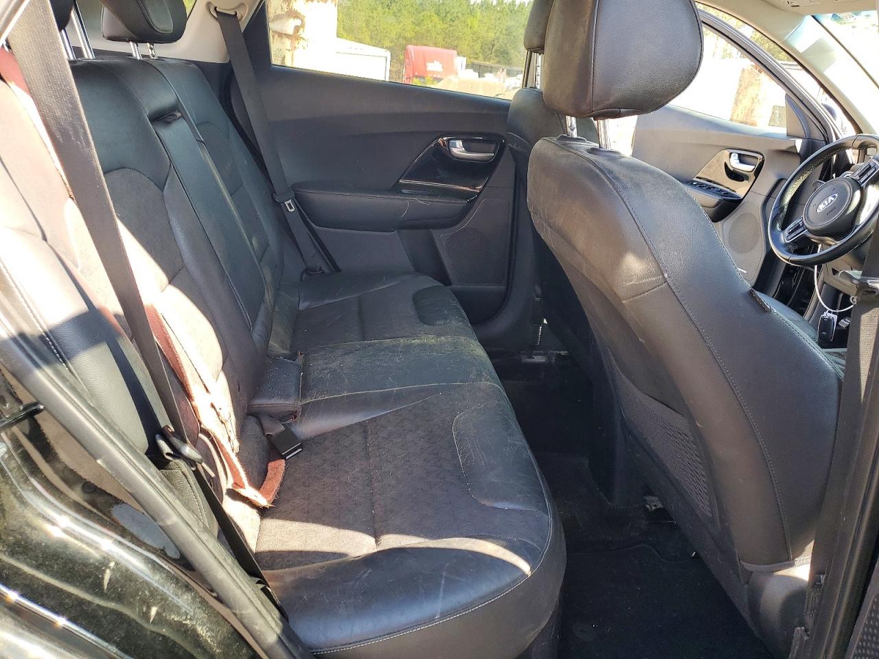 2017 KIA NIRO EX photo 10