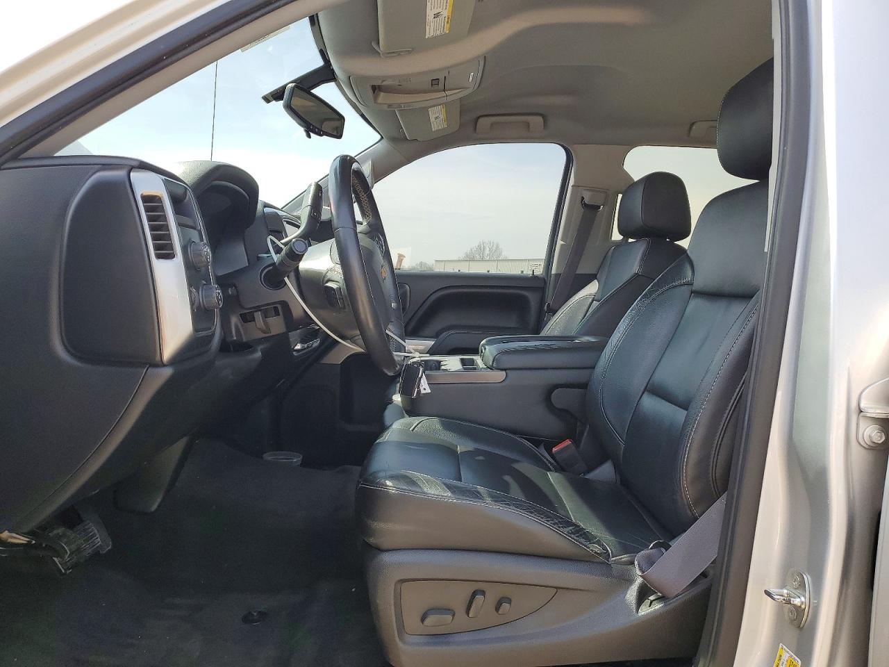 2015 CHEVROLET SILVERADO K1500 LT photo 19