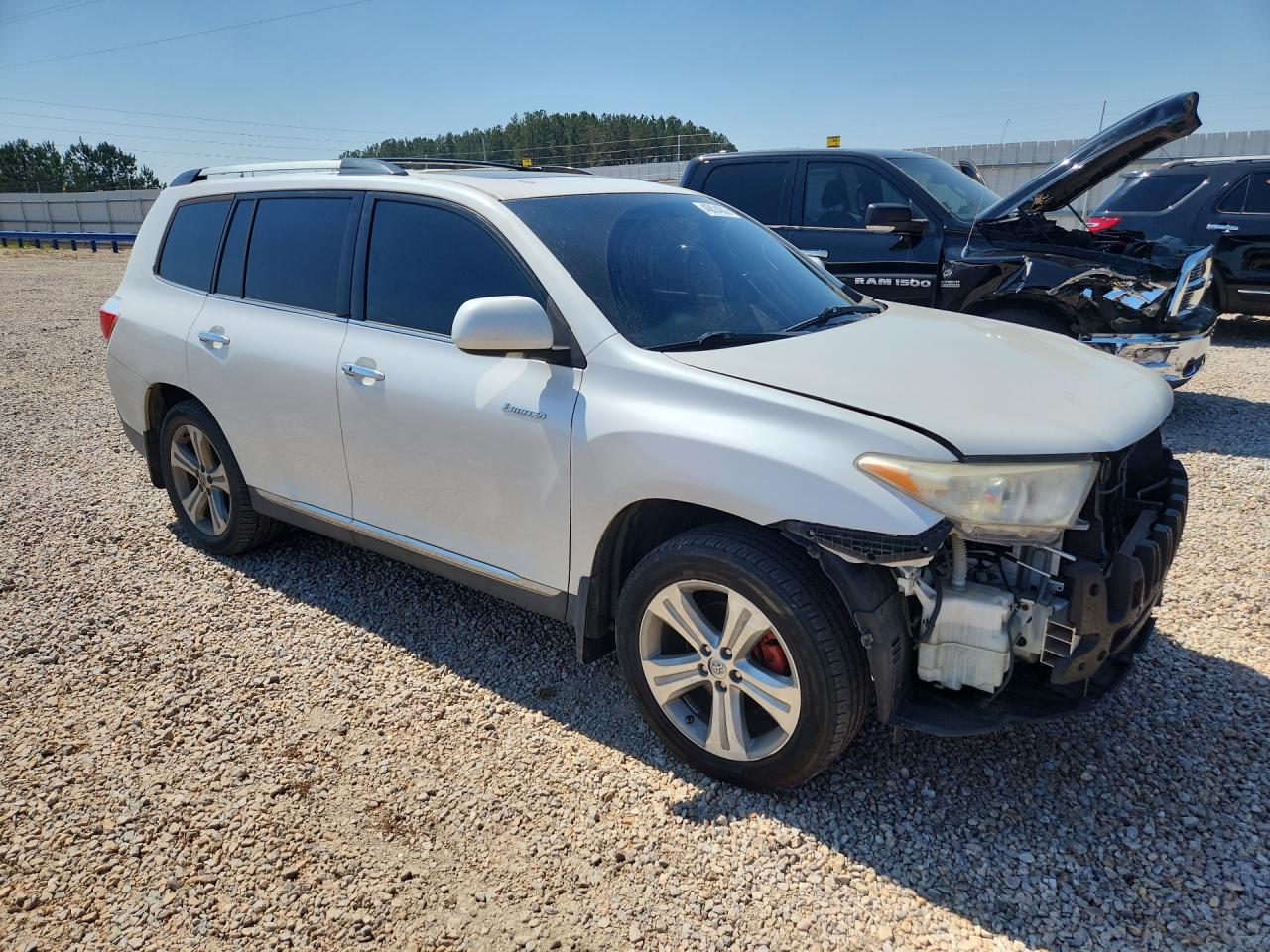 2011 TOYOTA HIGHLANDER LIMITED photo 10