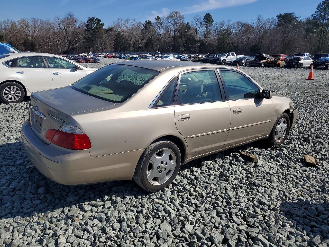 2004 TOYOTA AVALON XLS photo 3