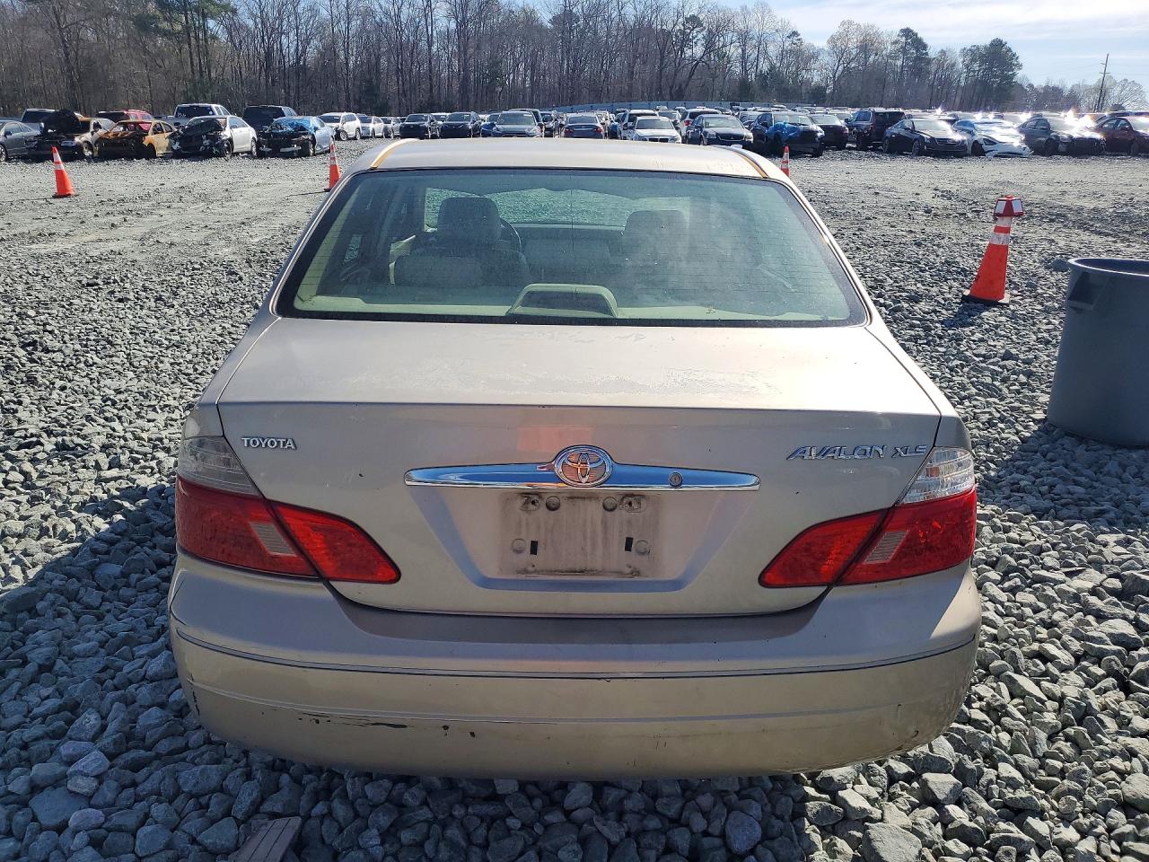 2004 TOYOTA AVALON XLS photo 6
