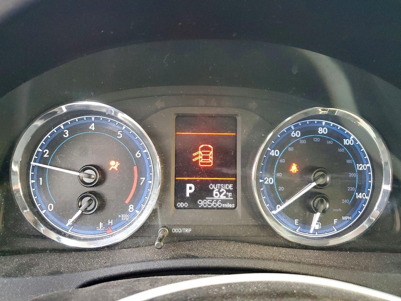 2019 TOYOTA COROLLA LE photo 17