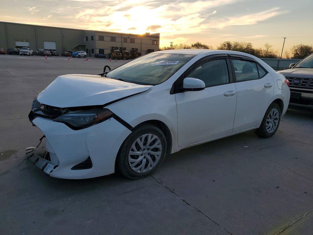 2019 TOYOTA COROLLA