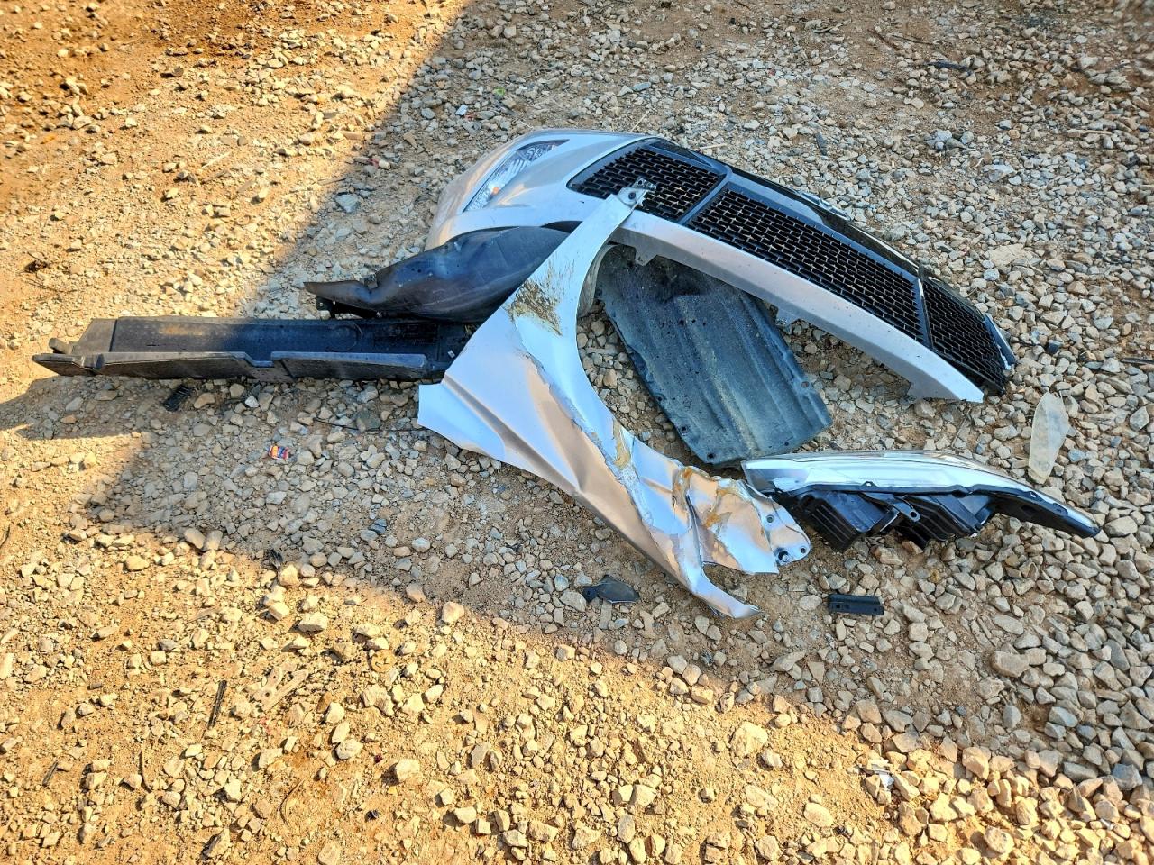 2016 TOYOTA CAMRY SE photo 12
