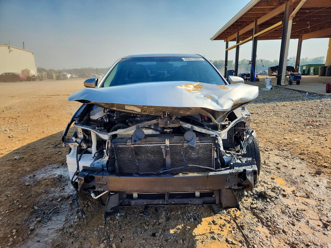 2016 TOYOTA CAMRY SE photo 5
