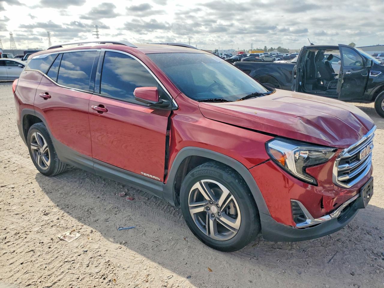 2019 GMC TERRAIN SLT photo 7