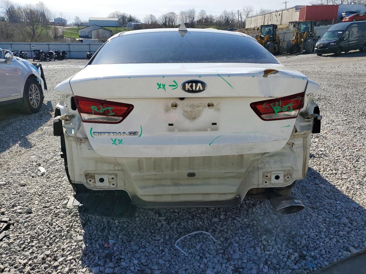 2016 KIA OPTIMA LX photo 16