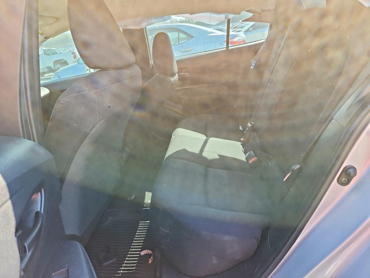 2024 TOYOTA COROLLA LE photo 28