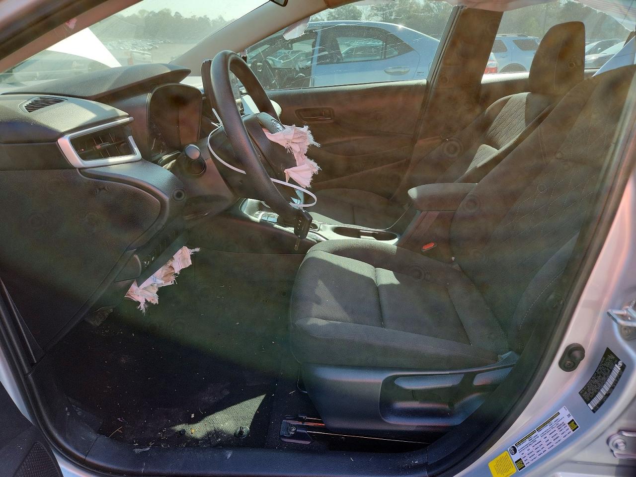 2024 TOYOTA COROLLA LE photo 19