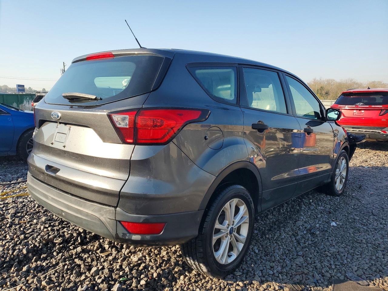 2019 FORD ESCAPE S photo 7