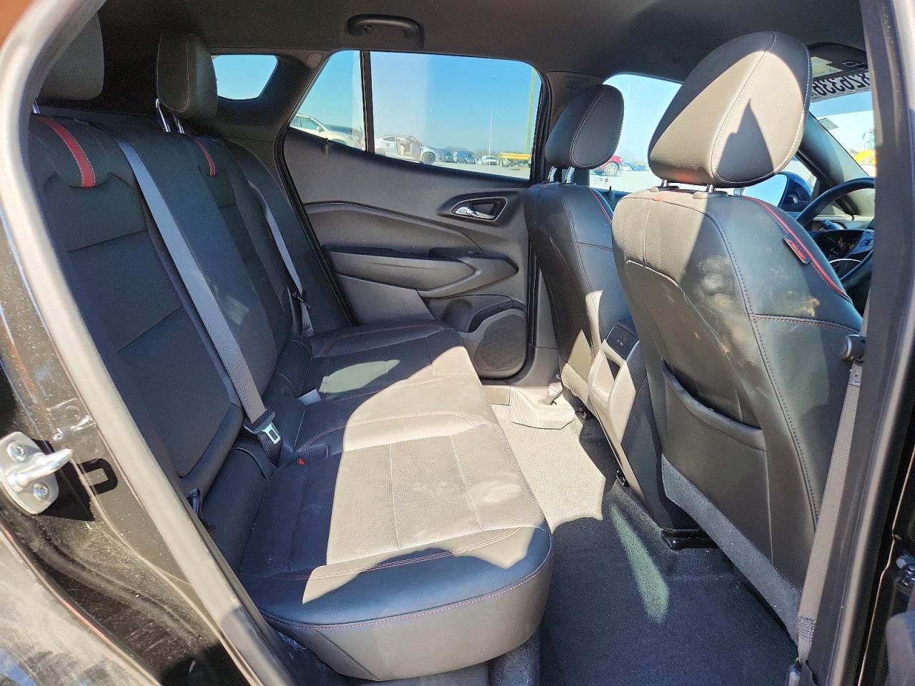 2025 CHEVROLET TRAX 2RS photo 31