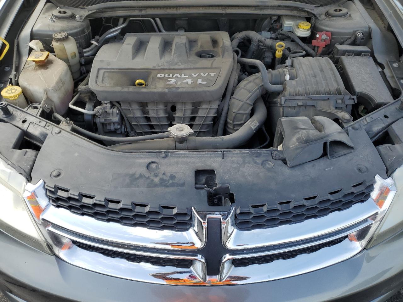 2013 DODGE AVENGER SE photo 31