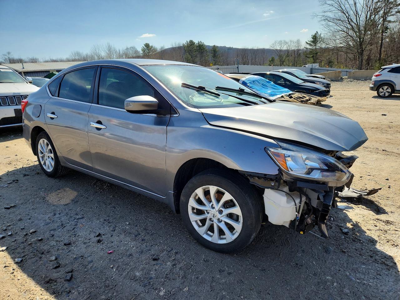 2019 NISSAN SENTRA SV photo 4