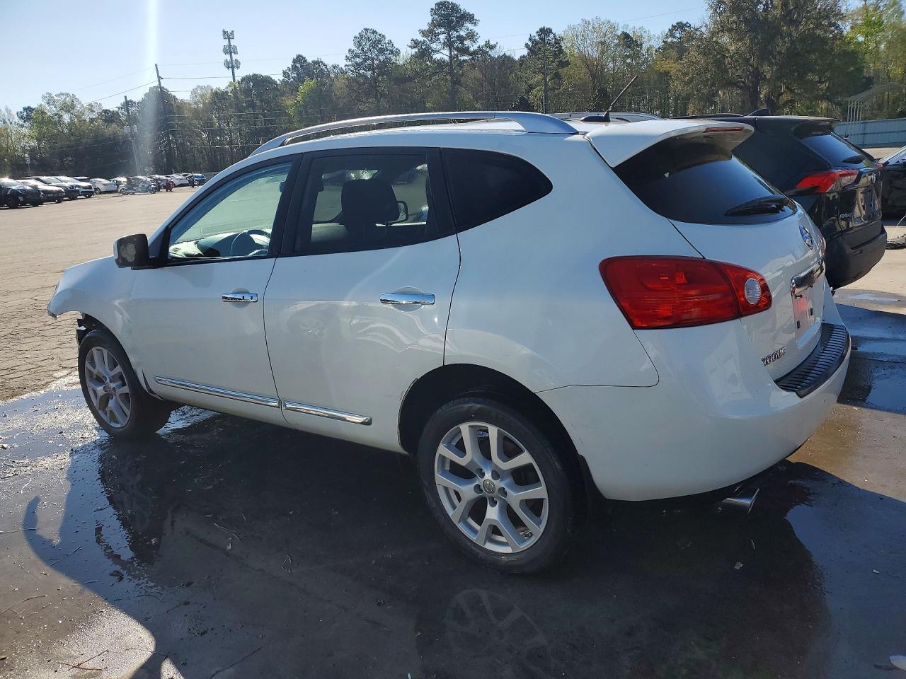 2013 NISSAN ROGUE S photo 3