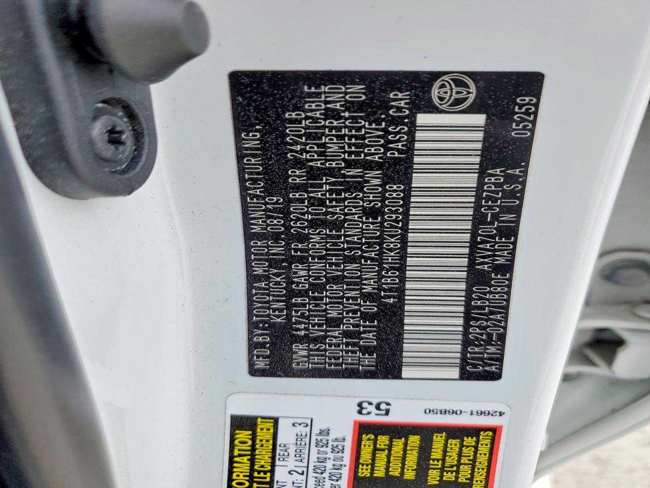 2019 TOYOTA CAMRY XSE photo 23