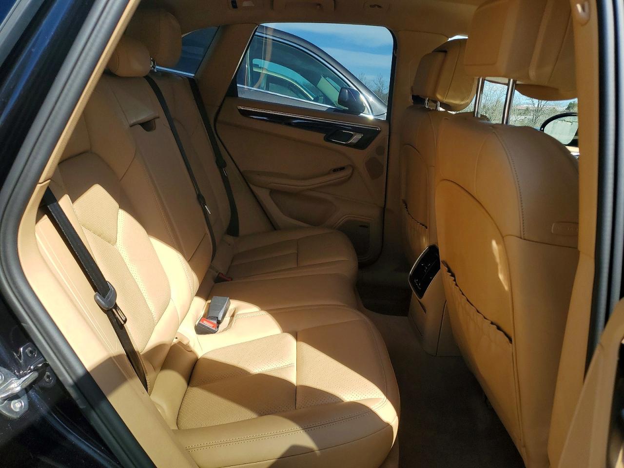 2016 PORSCHE MACAN S photo 11