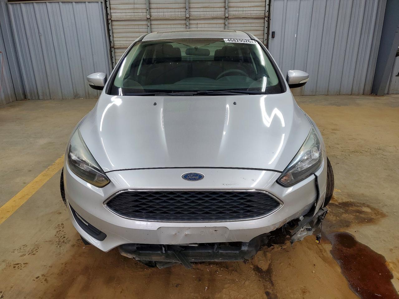 2017 FORD FOCUS SEL photo 9