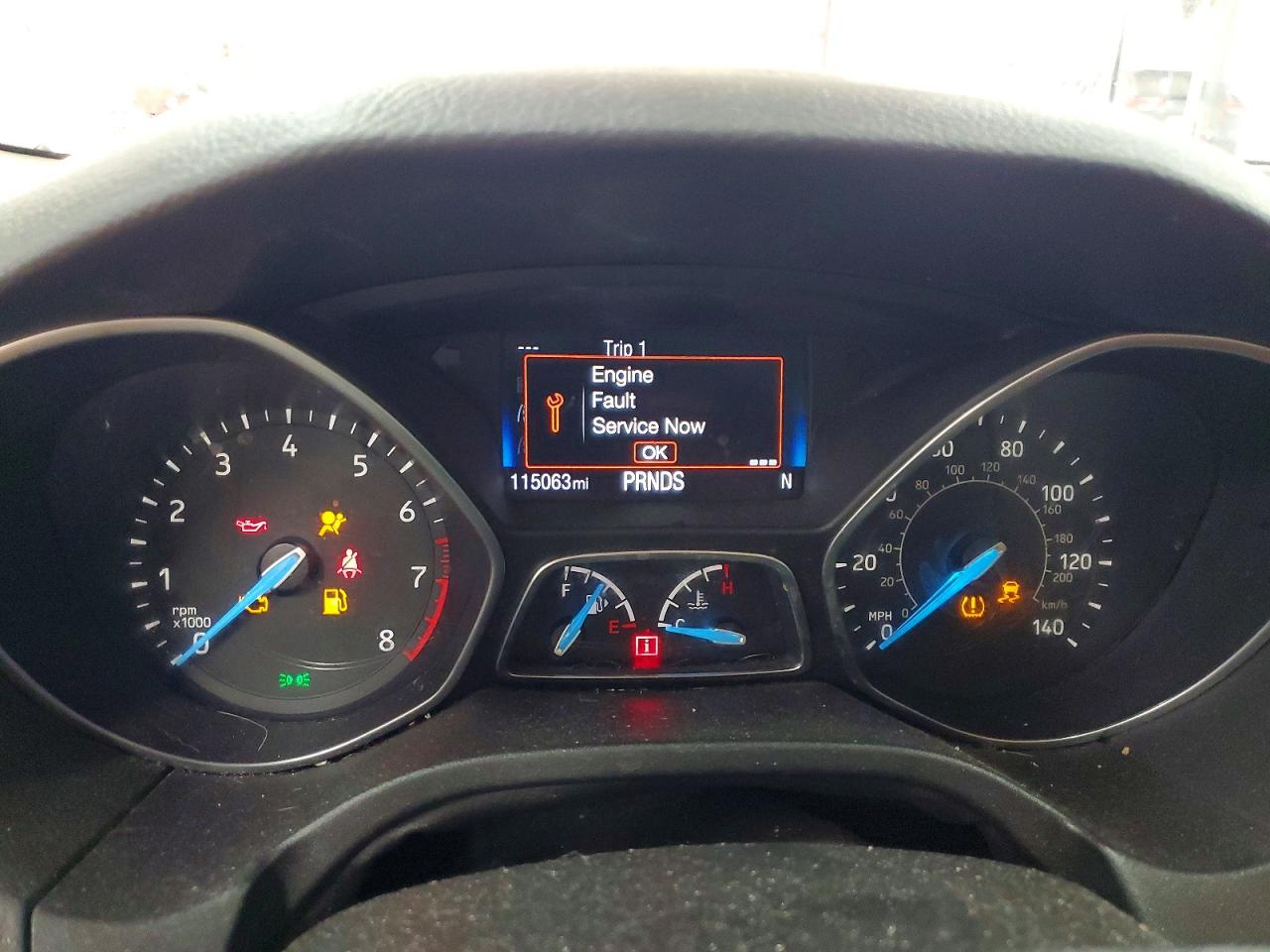 2017 FORD FOCUS SEL photo 17