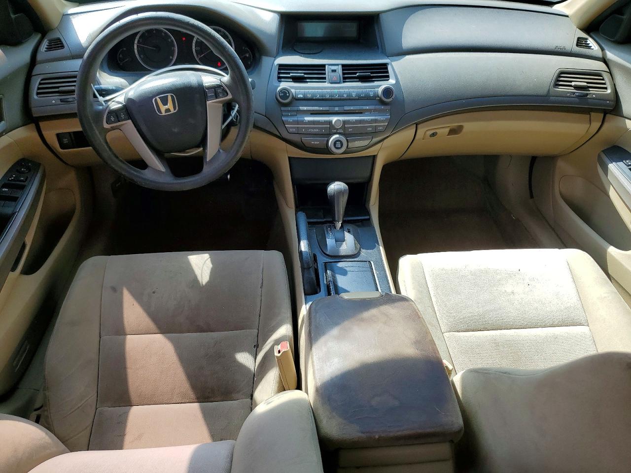 2010 HONDA ACCORD LX photo 15