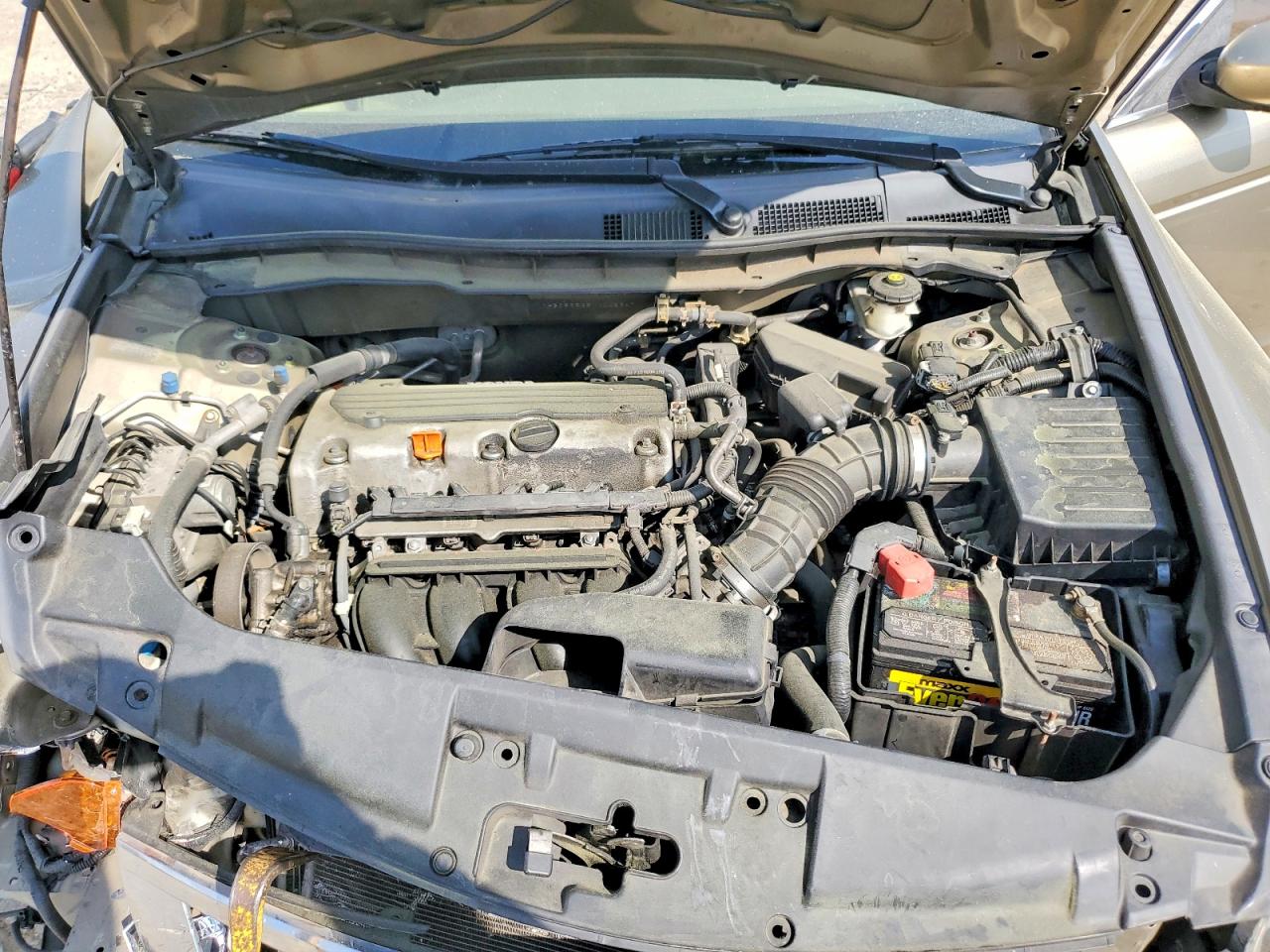 2010 HONDA ACCORD LX photo 21