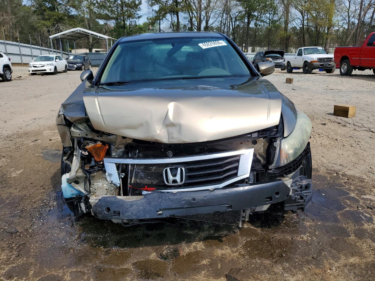 2010 HONDA ACCORD LX photo 9