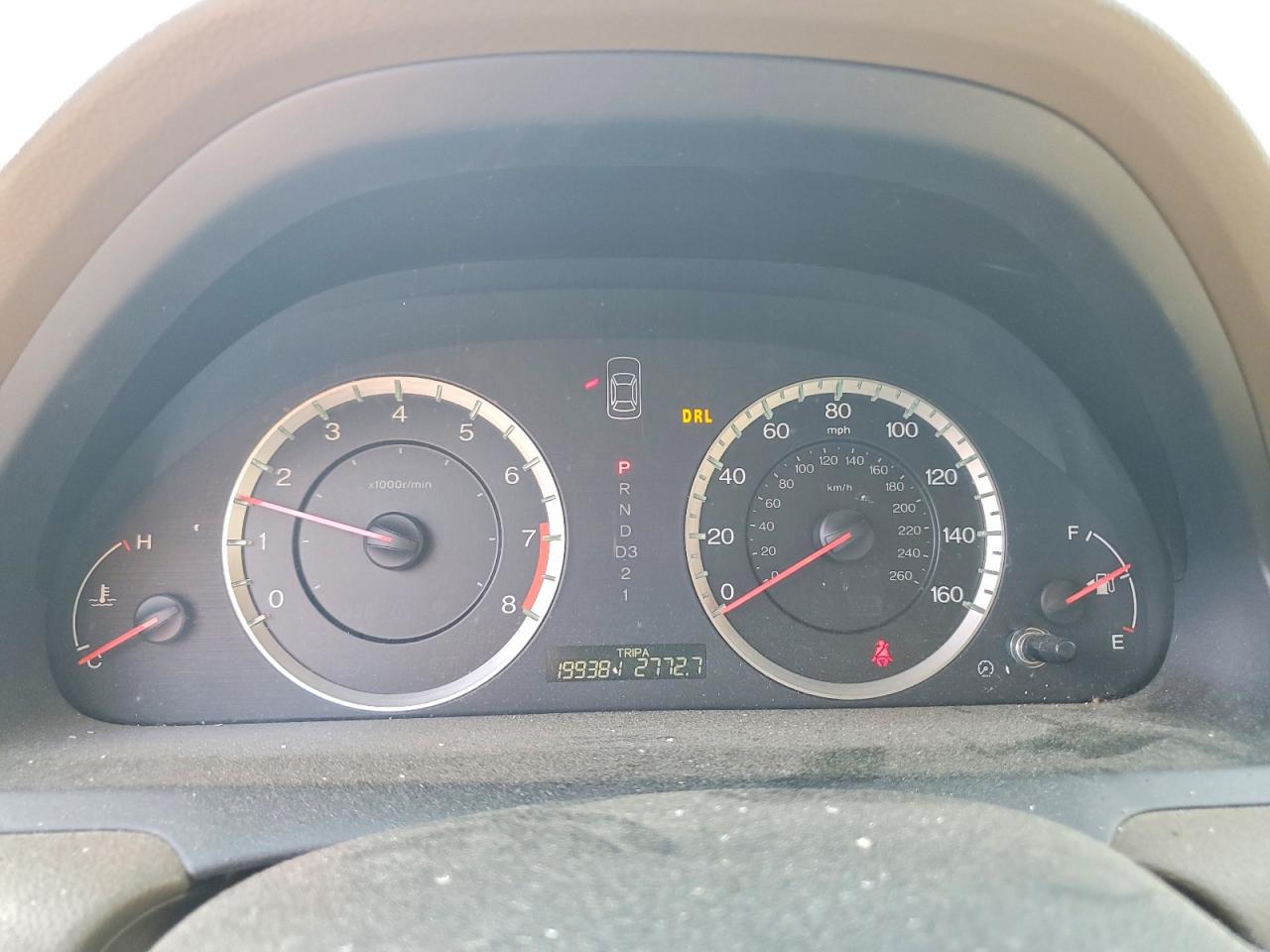 2010 HONDA ACCORD LX photo 17