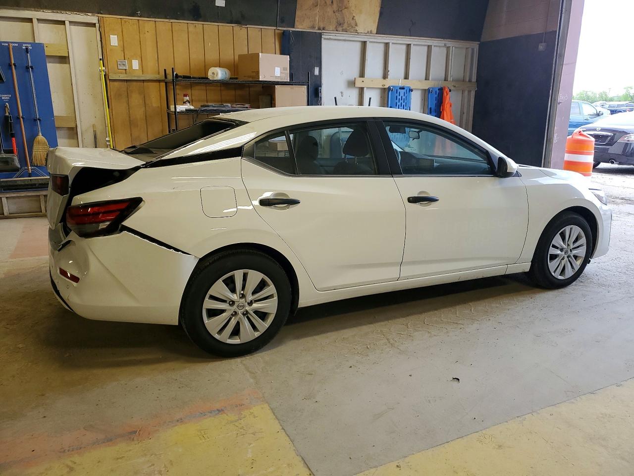 2025 NISSAN SENTRA S photo 3
