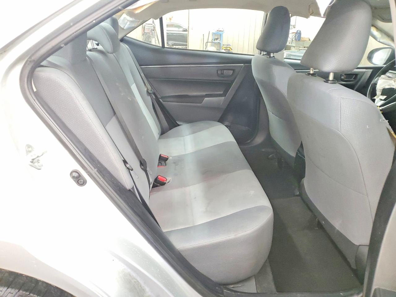 2016 TOYOTA COROLLA L photo 10