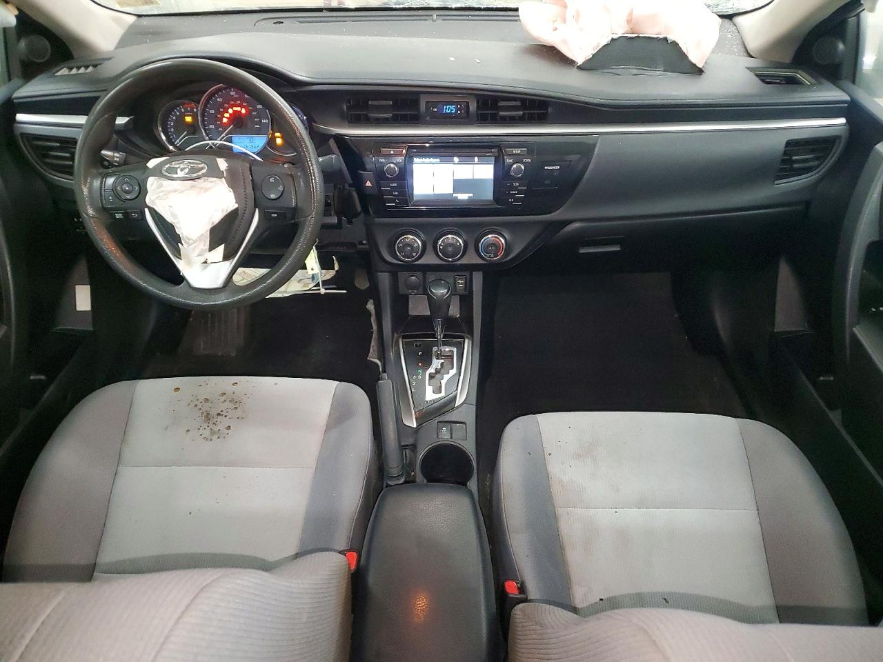 2016 TOYOTA COROLLA L photo 8