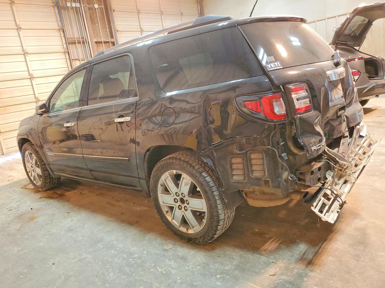 2016 GMC ACADIA DENALI photo 4