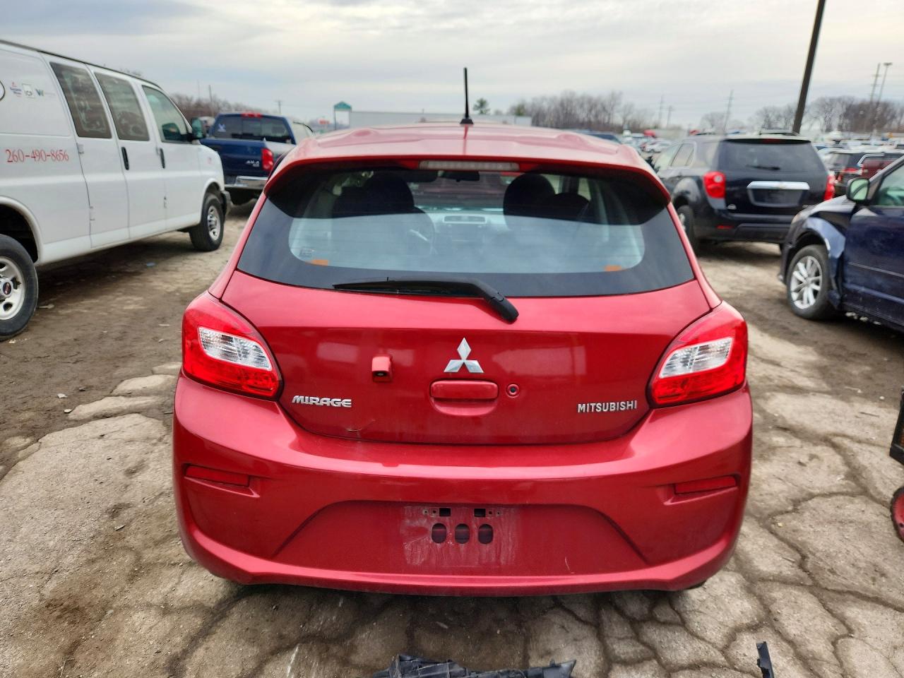 2018 MITSUBISHI MIRAGE SE photo 6