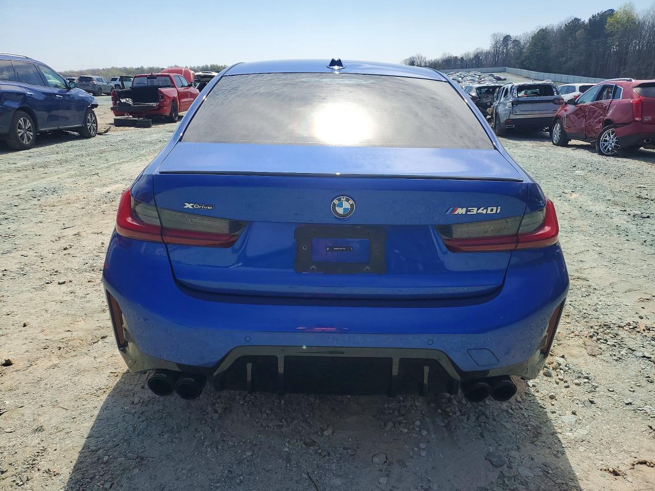 2025 BMW M340XI photo 13