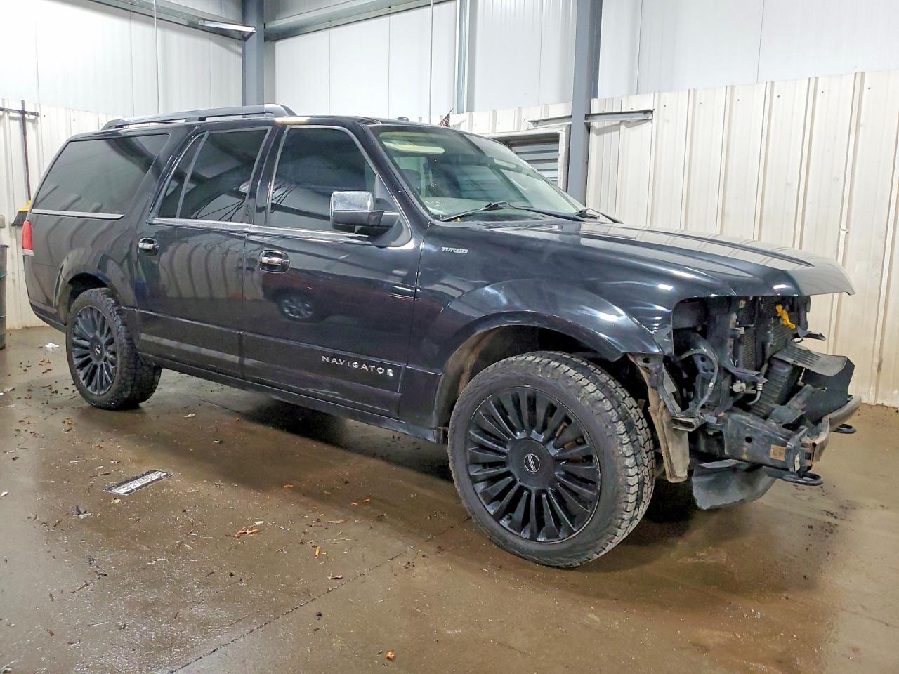 2015 LINCOLN NAVIGATOR L photo 7