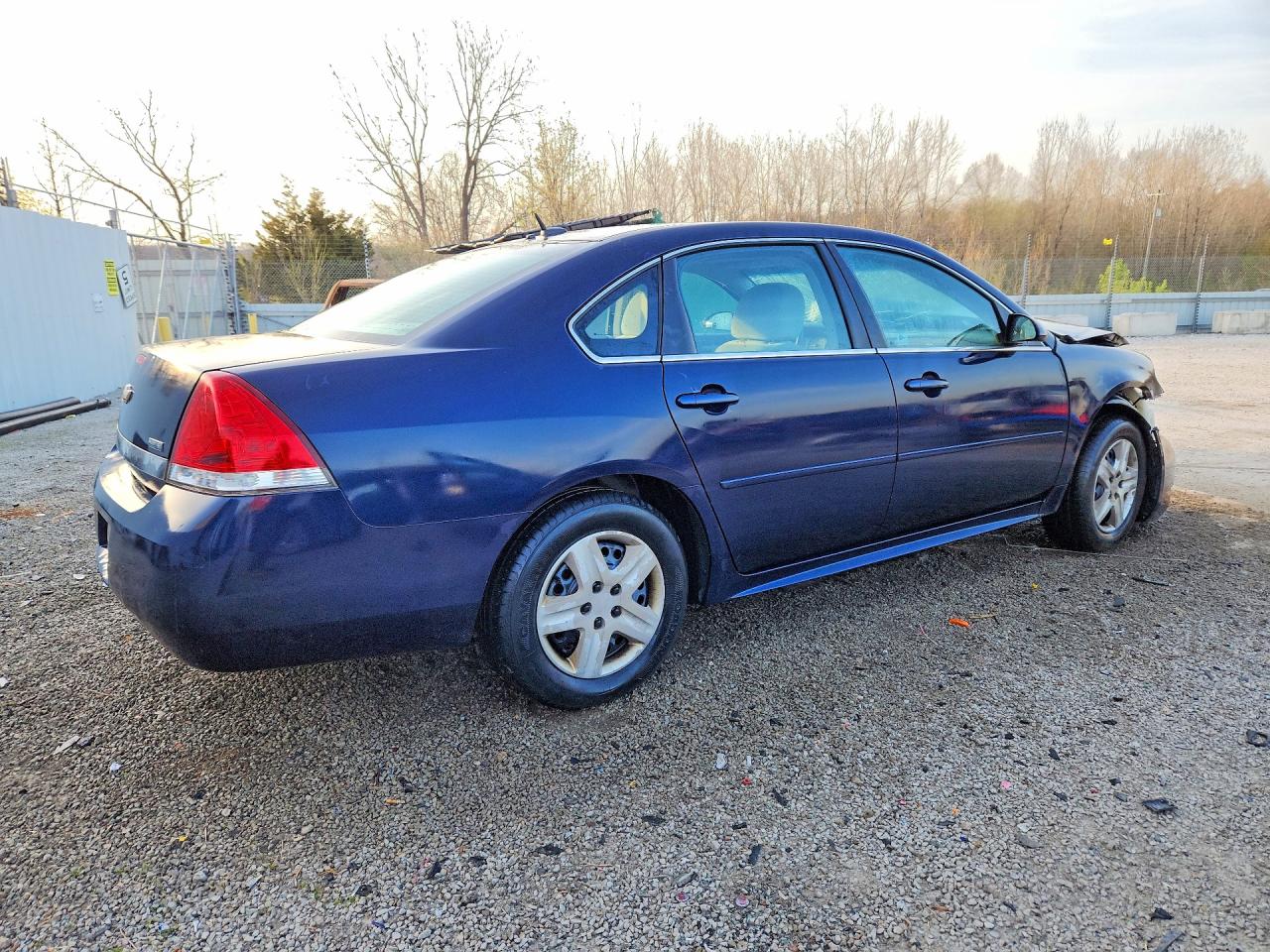 2011 CHEVROLET IMPALA LS photo 5