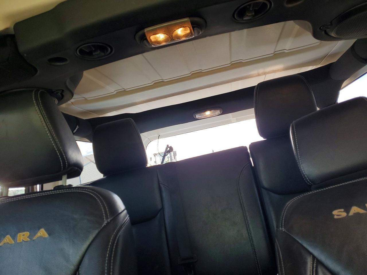 2013 JEEP WRANGLER UNLIMITED SAHARA photo 10