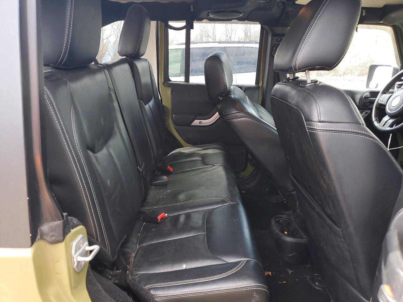 2013 JEEP WRANGLER UNLIMITED SAHARA photo 11