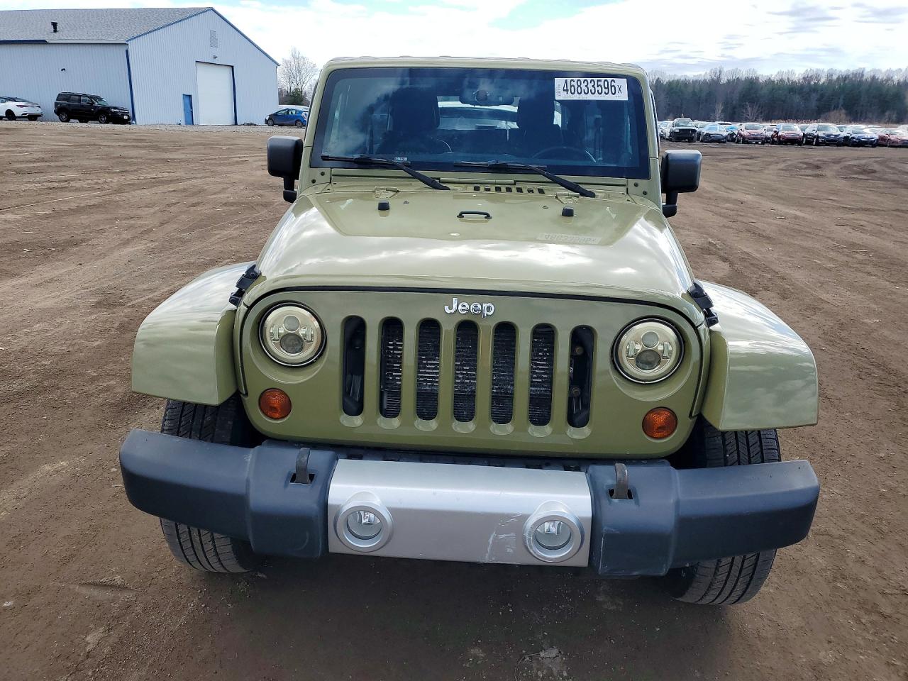 2013 JEEP WRANGLER UNLIMITED SAHARA photo 5