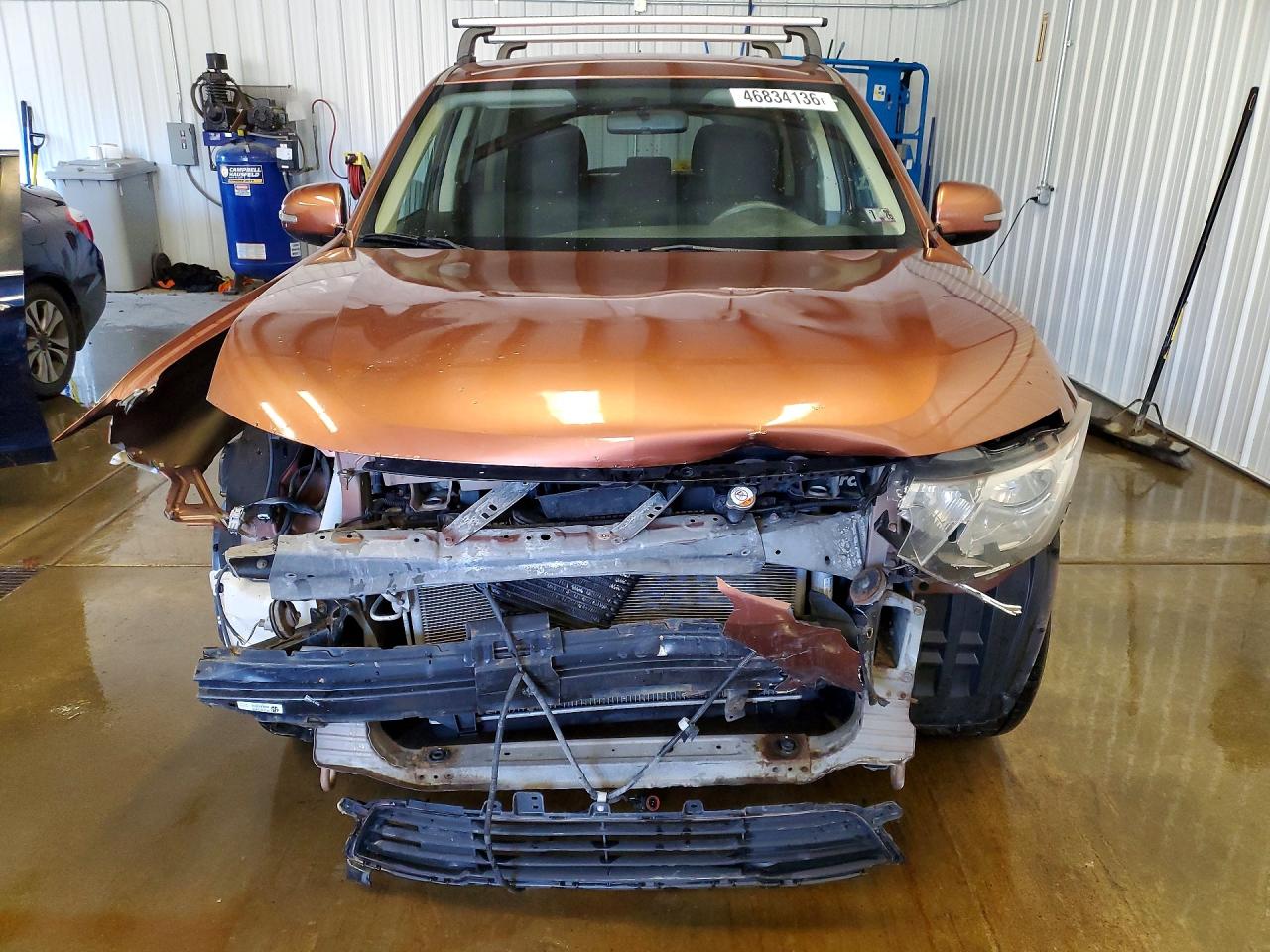 2014 MITSUBISHI OUTLANDER SE photo 5