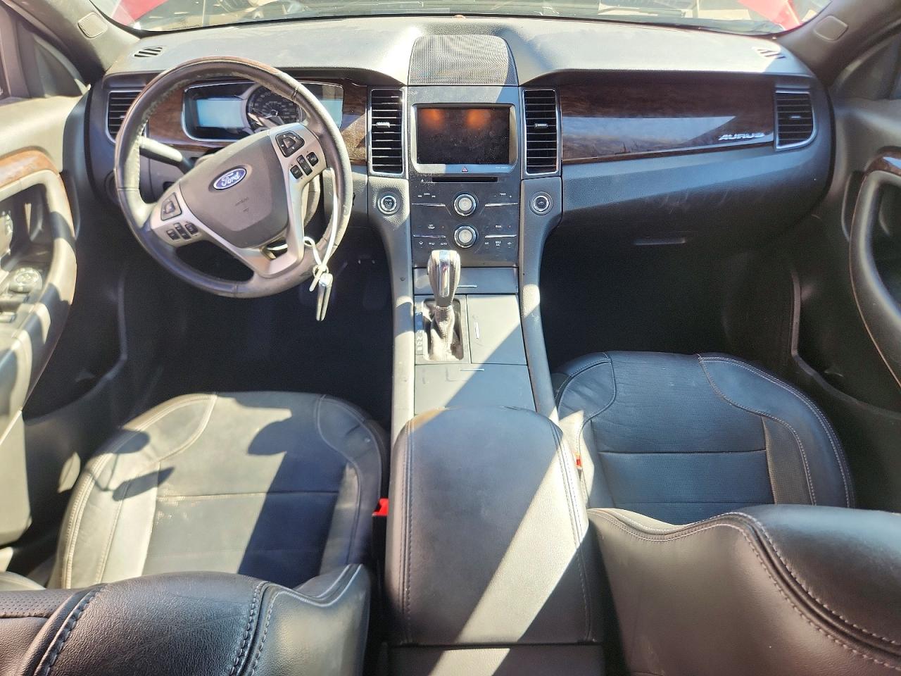2015 FORD TAURUS LIMITED photo 8