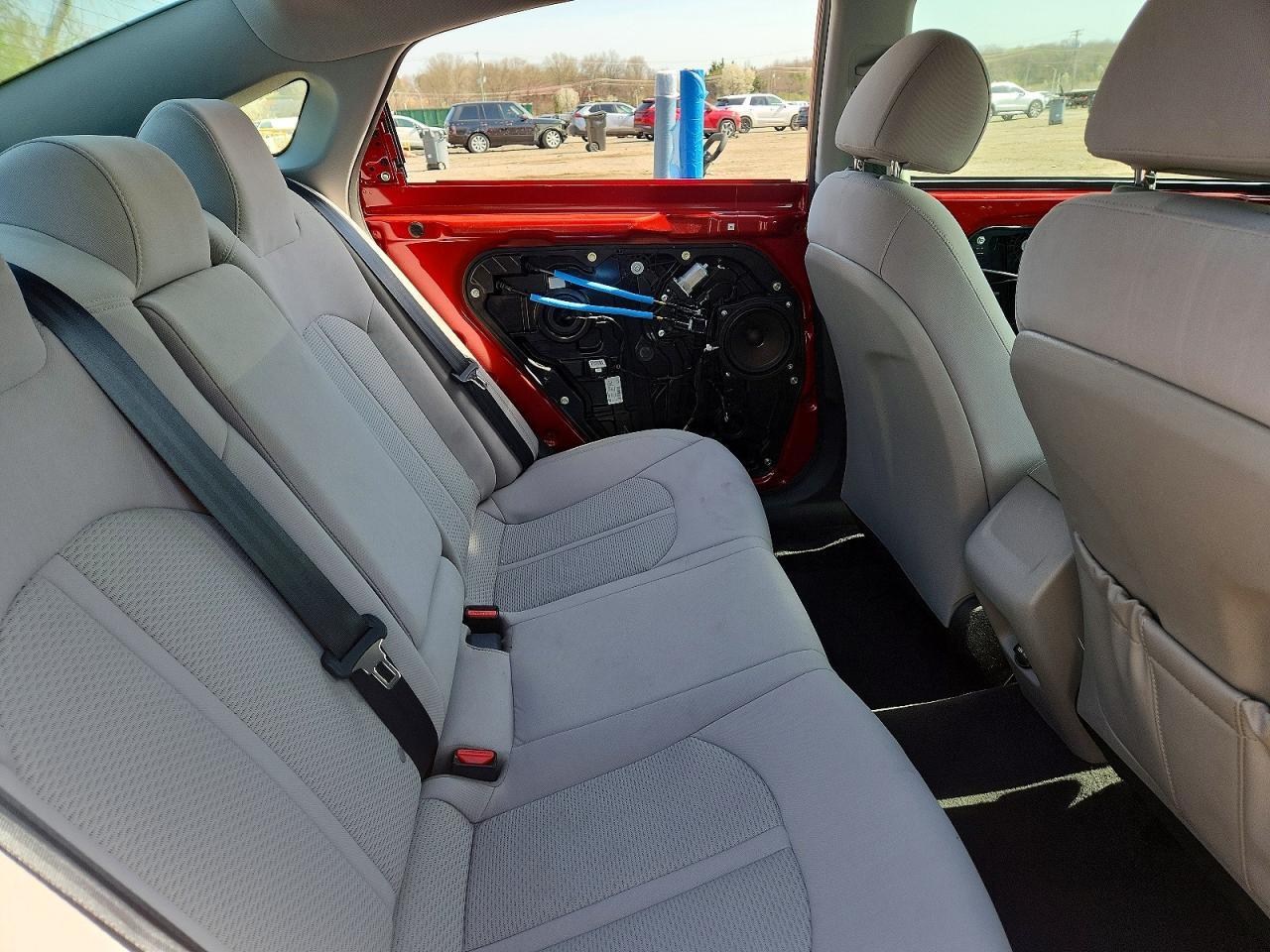 2018 HYUNDAI SONATA SE photo 10