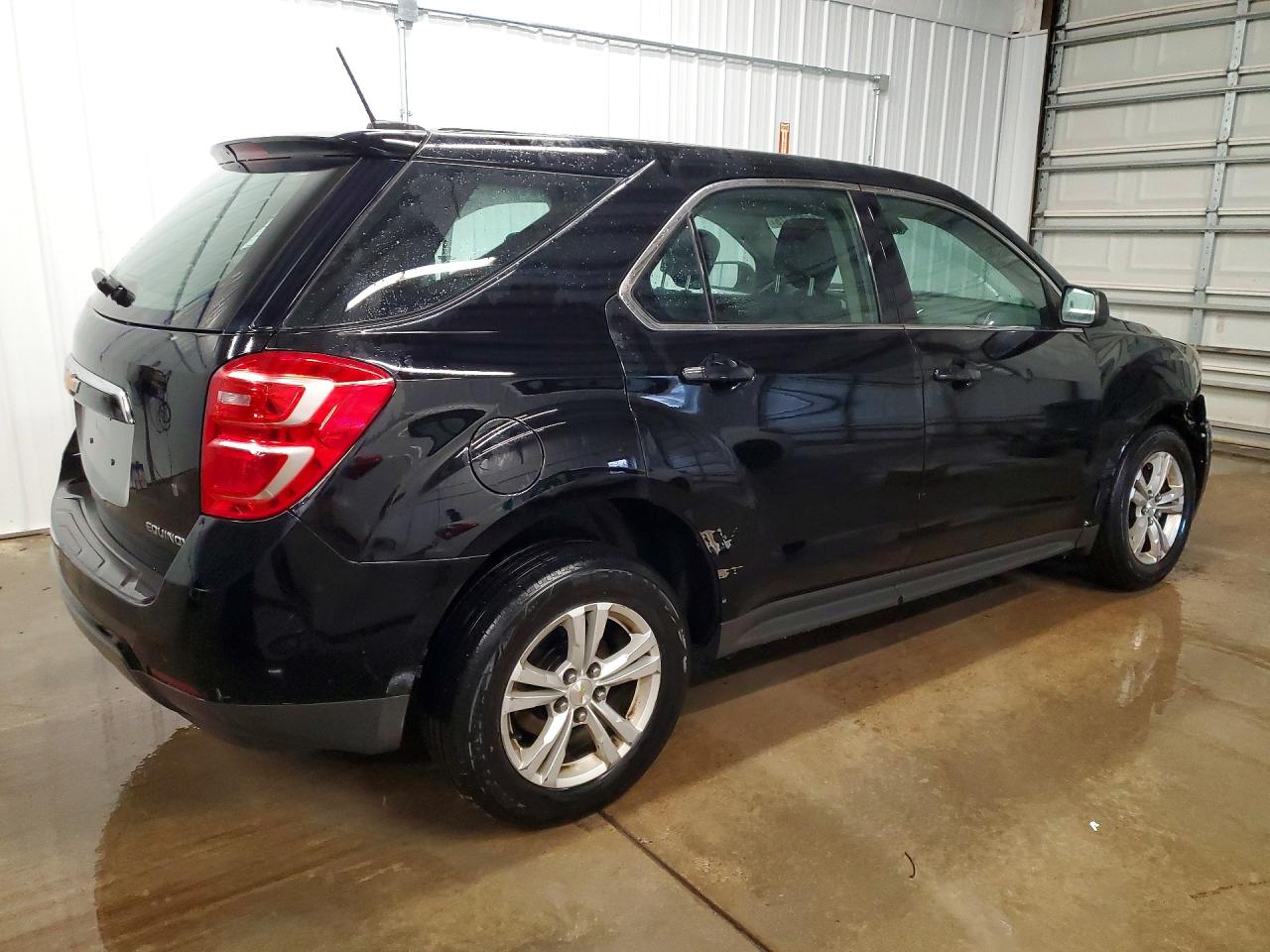 2016 CHEVROLET EQUINOX LS photo 3