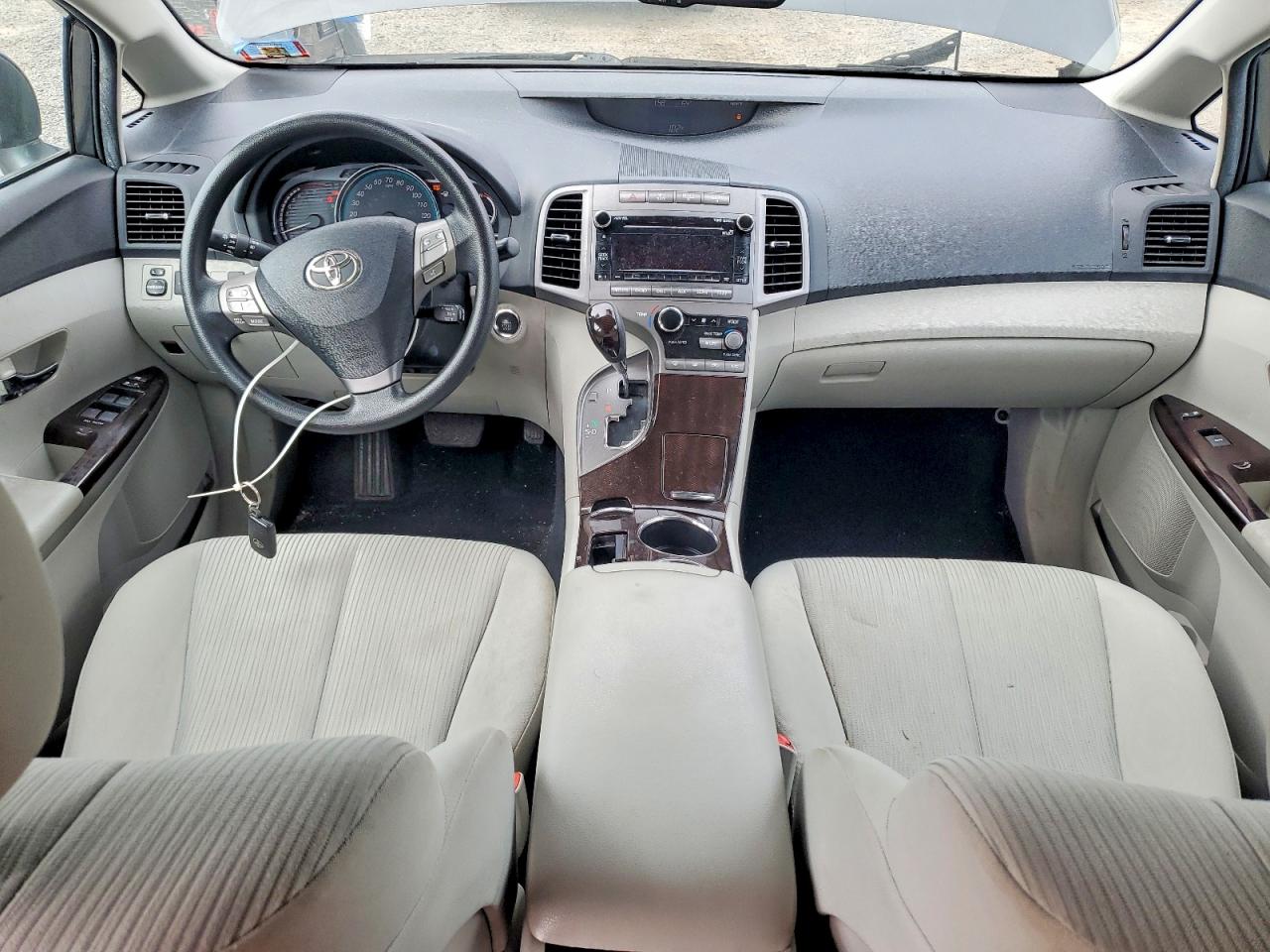 2010 TOYOTA VENZA AWD V6 photo 15