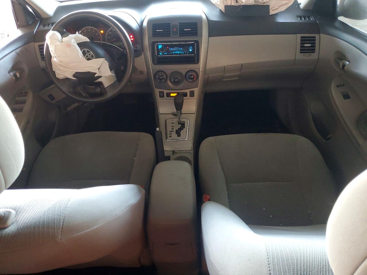 2011 TOYOTA COROLLA BASE photo 8