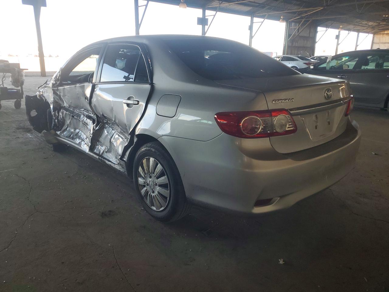 2011 TOYOTA COROLLA BASE photo 2