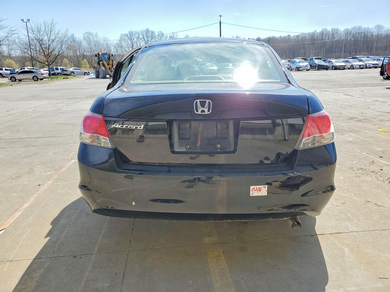 2009 HONDA ACCORD LX photo 11
