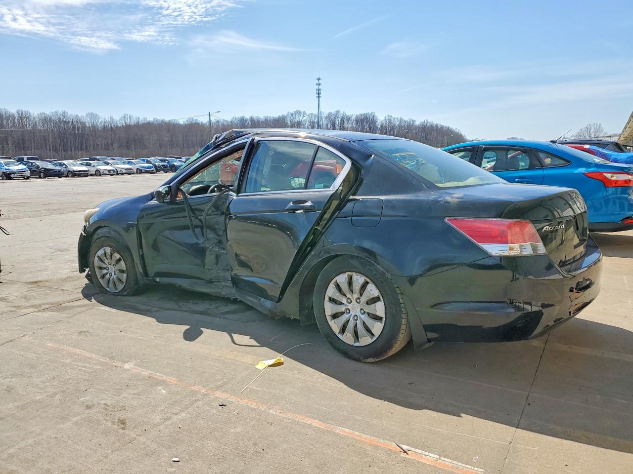 2009 HONDA ACCORD LX photo 3