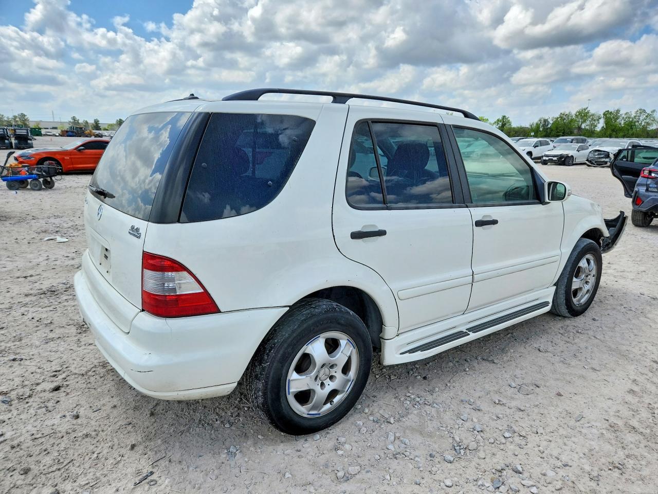 2002 MERCEDES-BENZ ML 320 photo 3