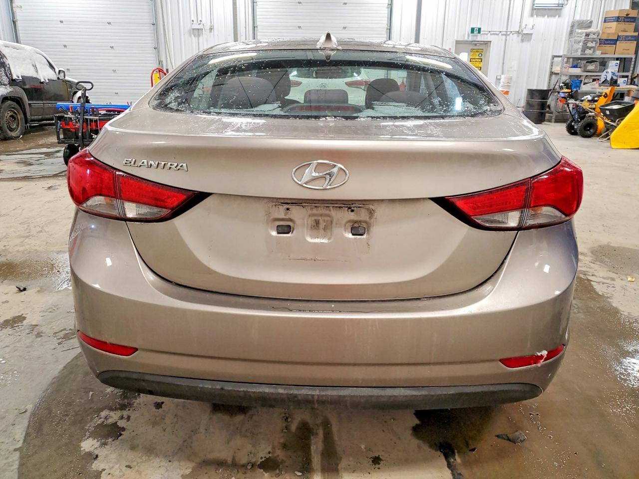 2015 HYUNDAI ELANTRA SE photo 11