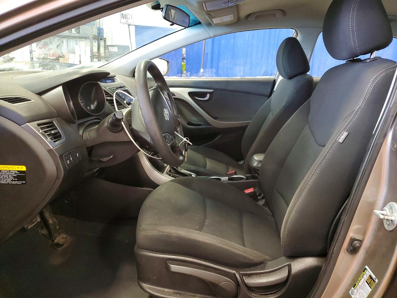 2015 HYUNDAI ELANTRA SE photo 13