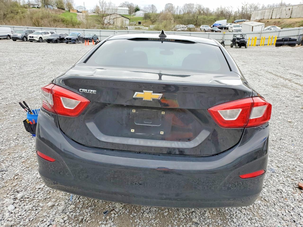 2019 CHEVROLET CRUZE LS photo 6